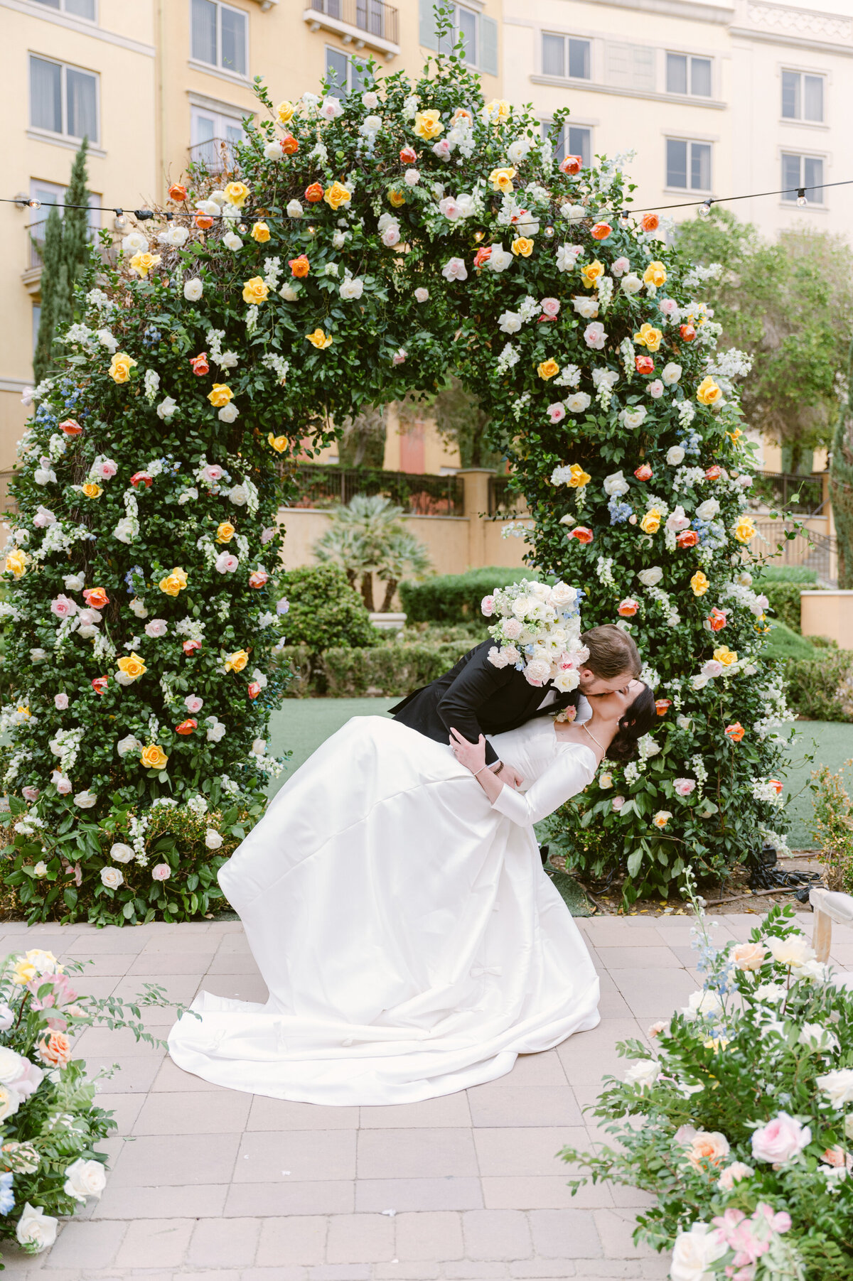 of-the-desert-flor-las-vegas-wedding-florist-hilton-lake-las-vegas-0027
