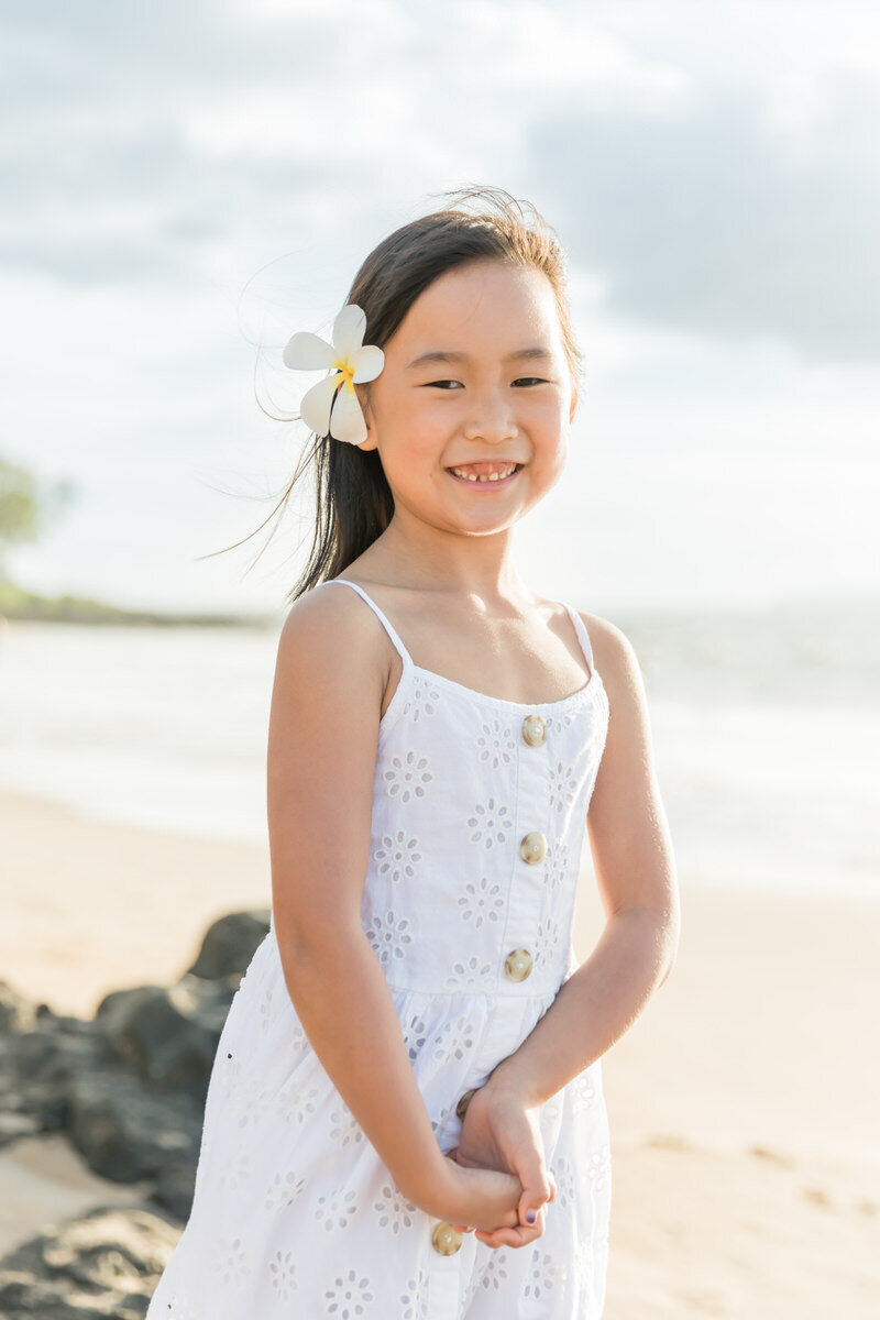 family portraits in Maui - Little girl