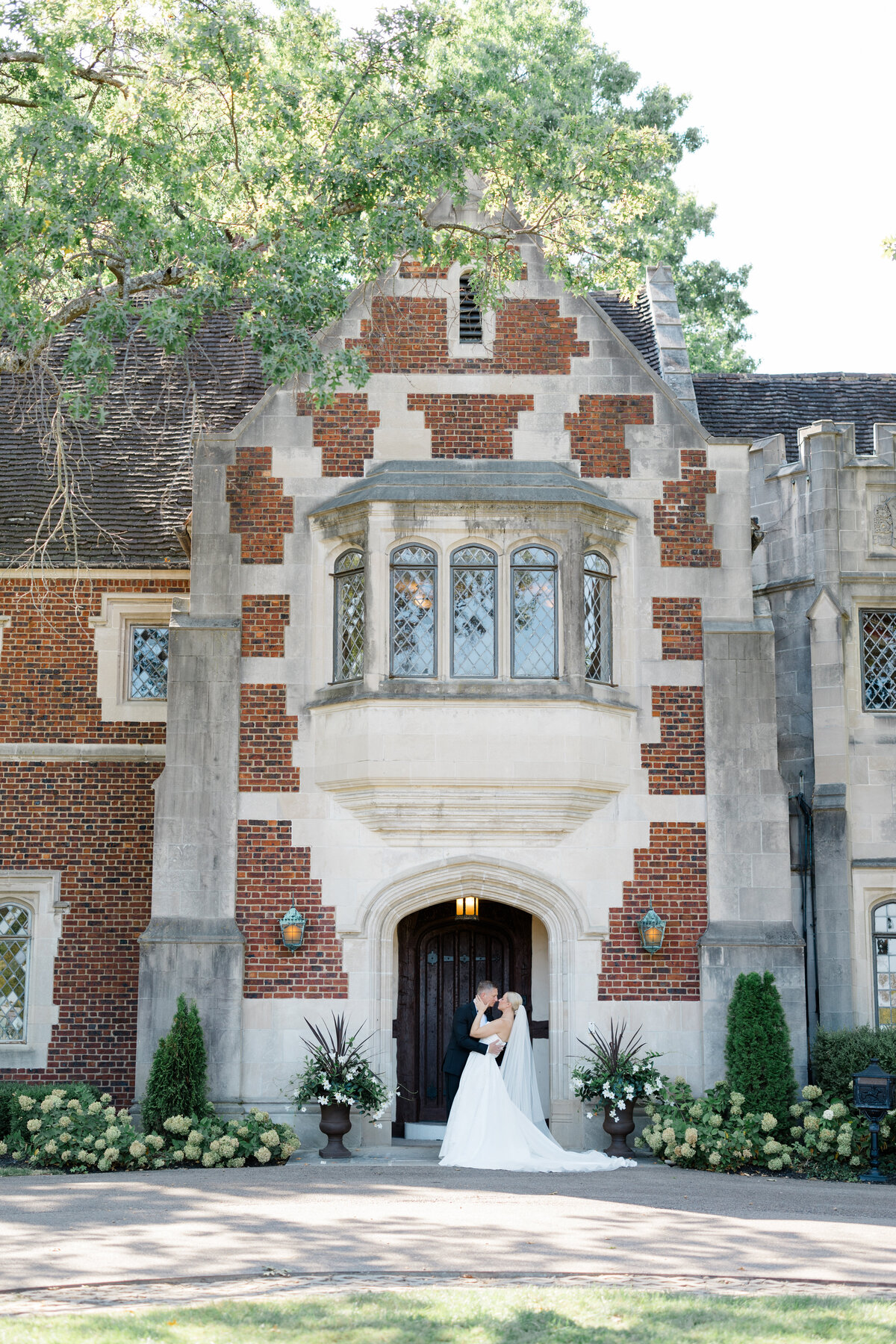 pinecroft-crosley-estate-wedding-15