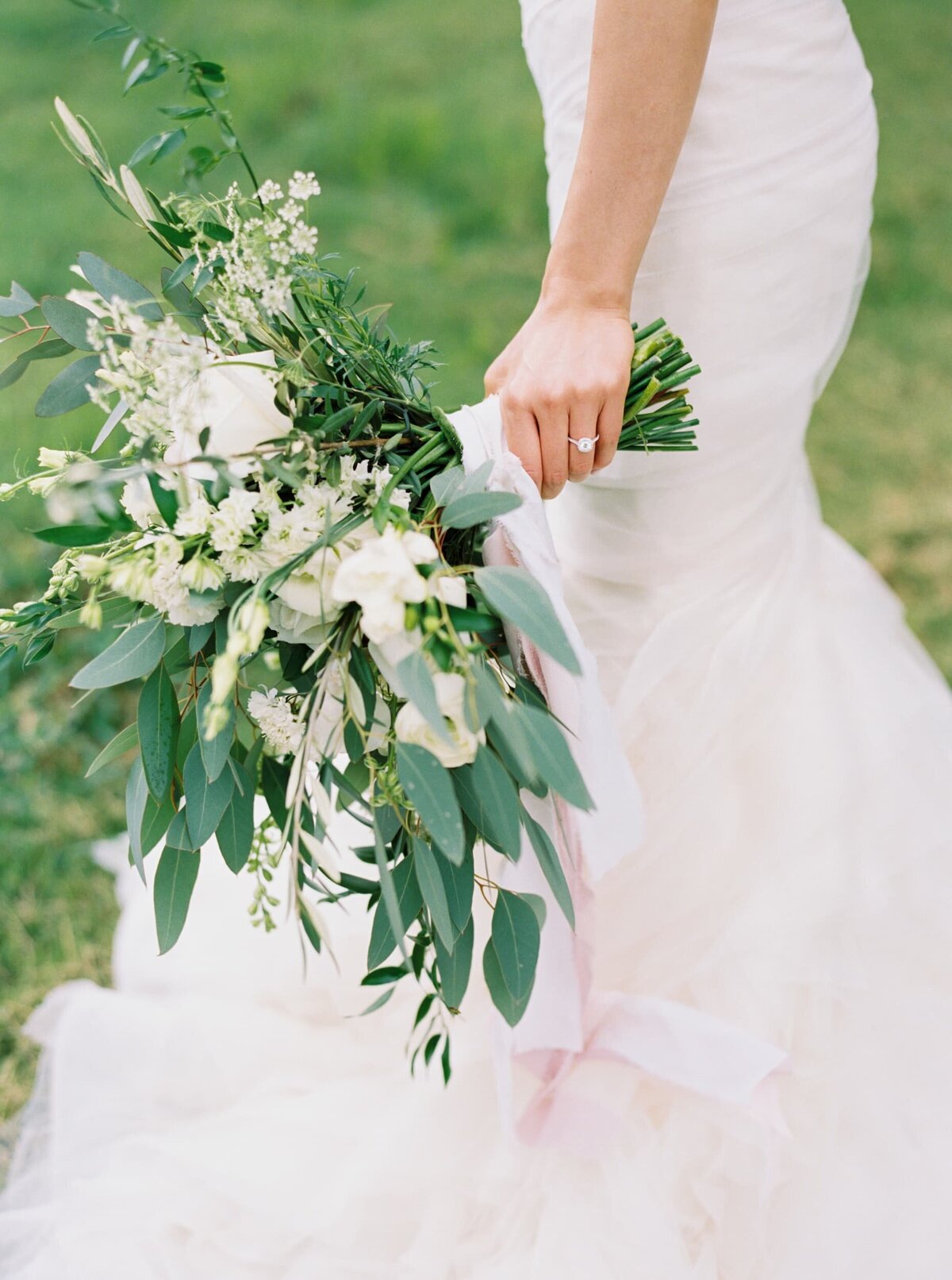Fionnie_Jacob_Marblegate_Farm_Wedding_Knoxville_Abigail_Malone_Photography-331