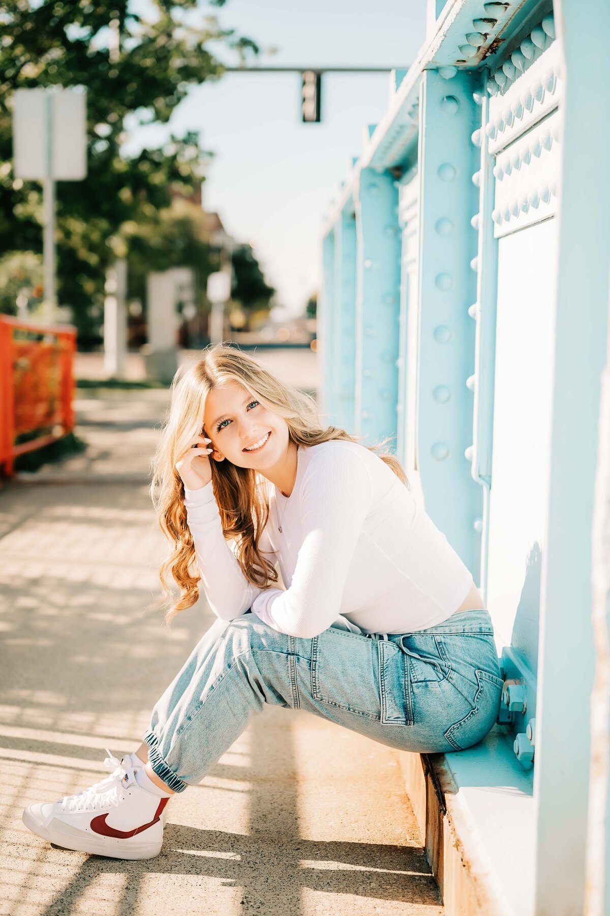 downtown-toledo-senior-photos