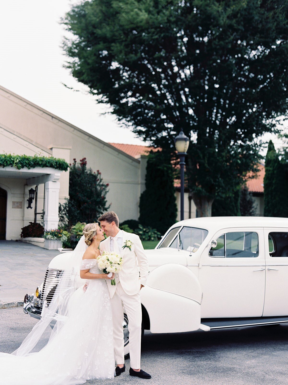 Amanda + Stevenson_Raphael VineyardWedding_0077