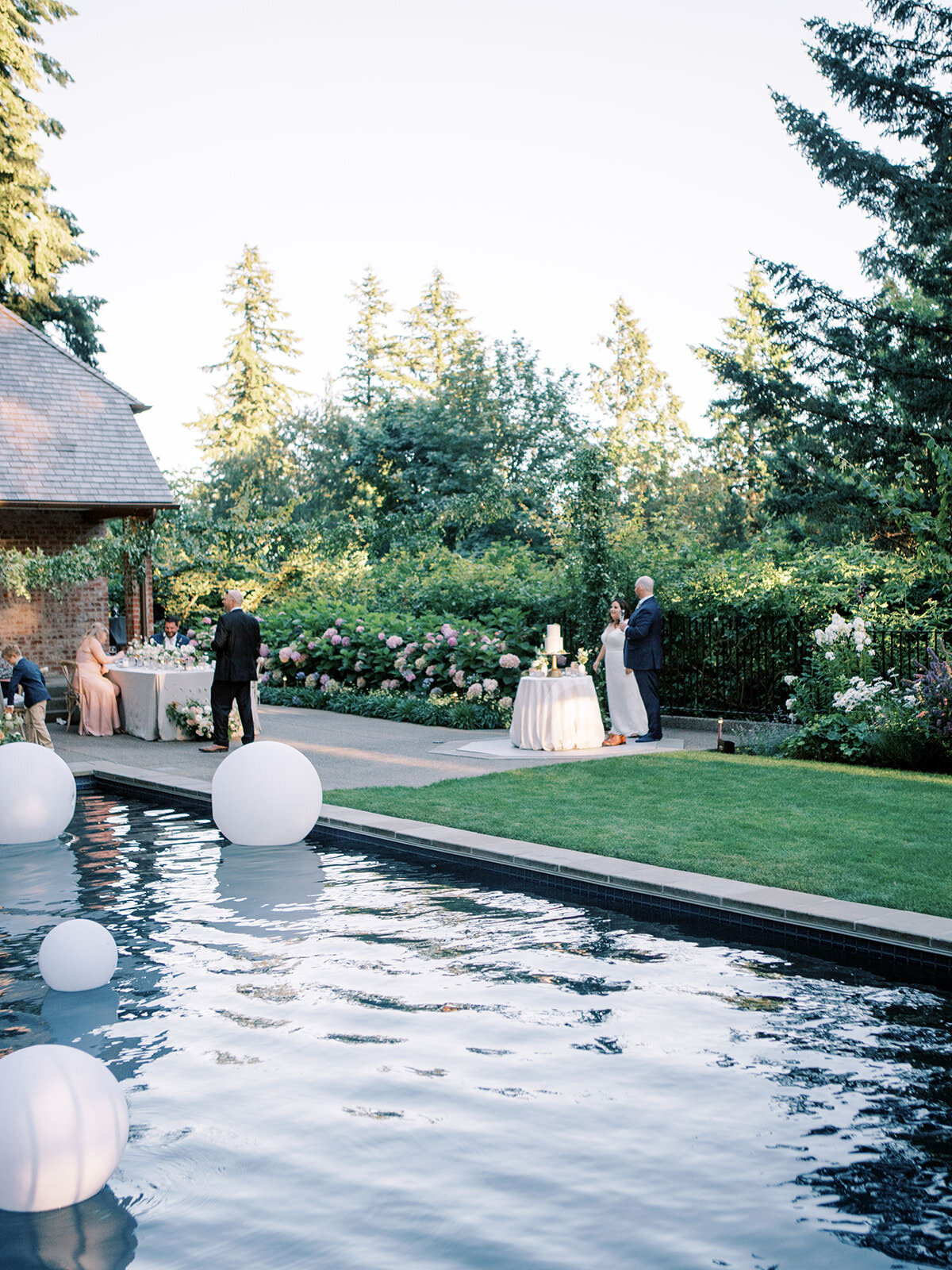 Carlos-Hernandez-Photography-Molly-Charles-Wedding-Portland-481