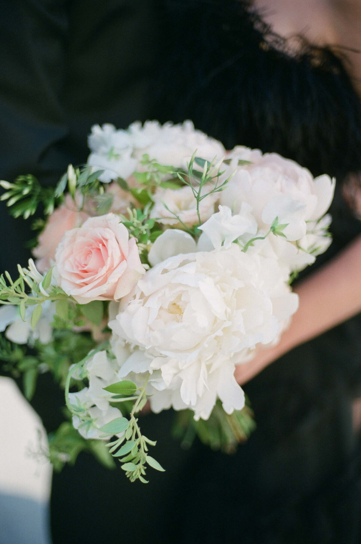 Anna_Grinets_Photography_Paris_Wedding_Photographer_Ritz_Paris_Eiffel_Tower_Destination_Wedding_00009