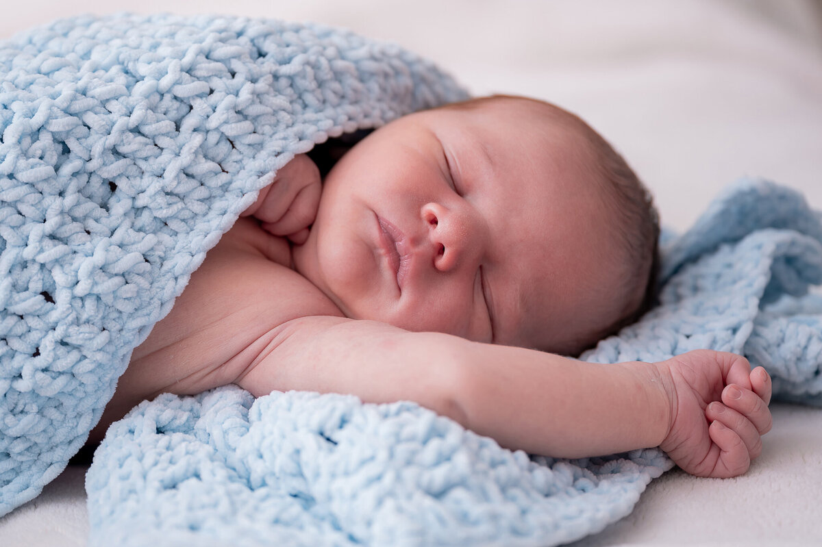 VANCOUVER_NEWBORN_PHOTOGRAPHER-0156
