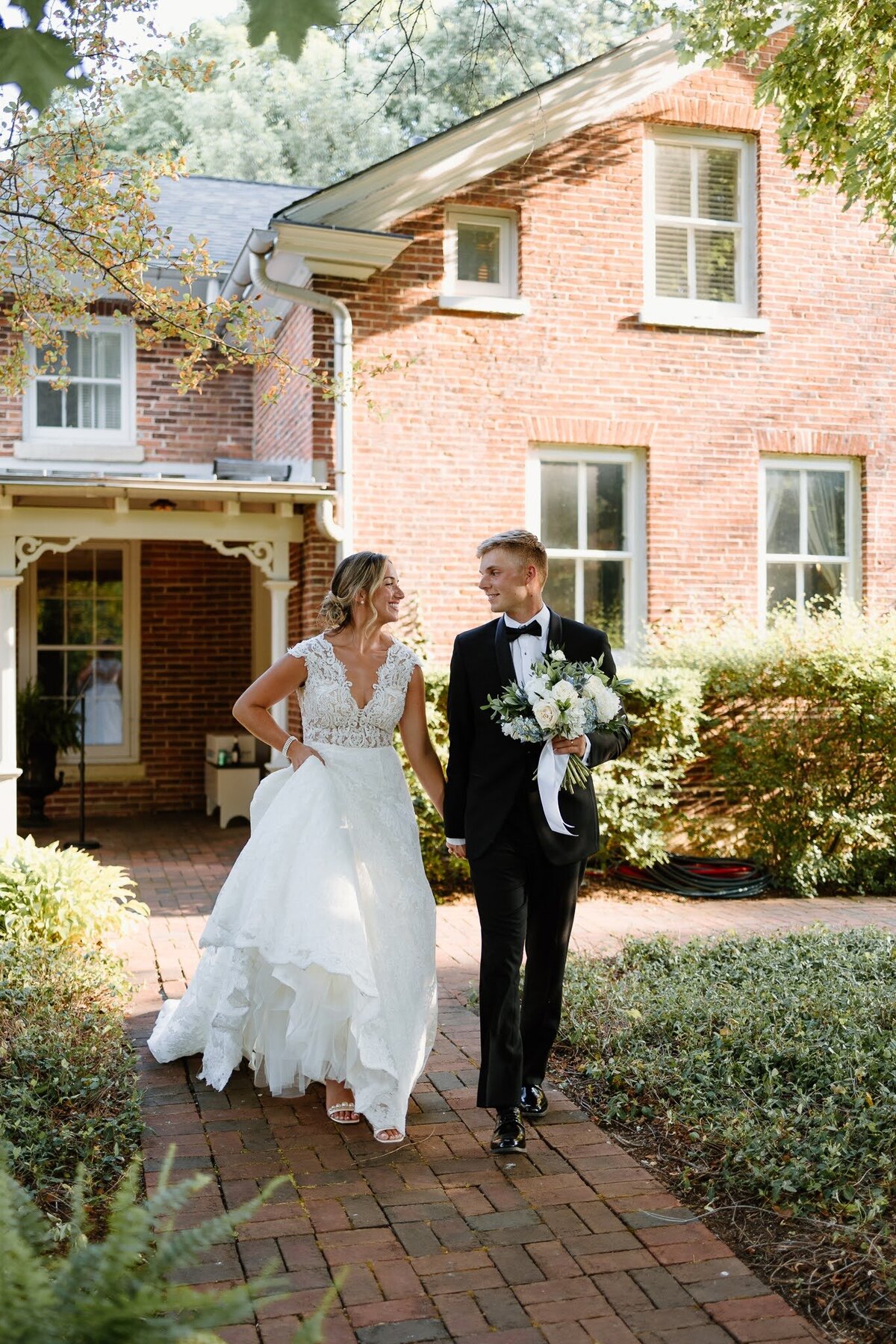 Nichole-Babiez-Photography-Dunham-woods-Geneva-Illinois-Wedding-luxury-editorial-timeless-modern-candid-bride-inspiration-chicago-photographer--88