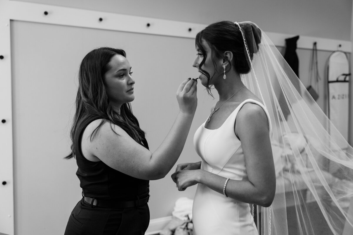 bride getting ready-92