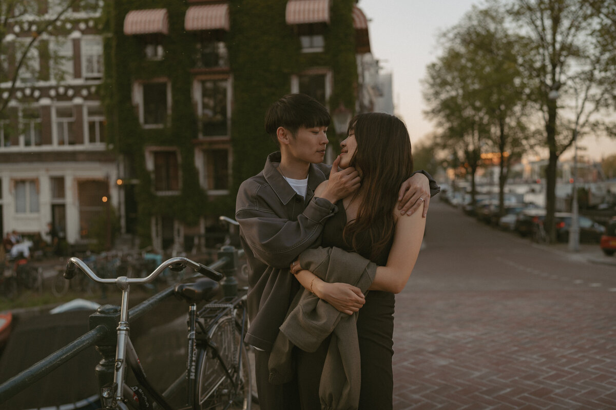 blue-hour-couple-photoshoo-photographer-amsterdam-inhosuecapture-1-11