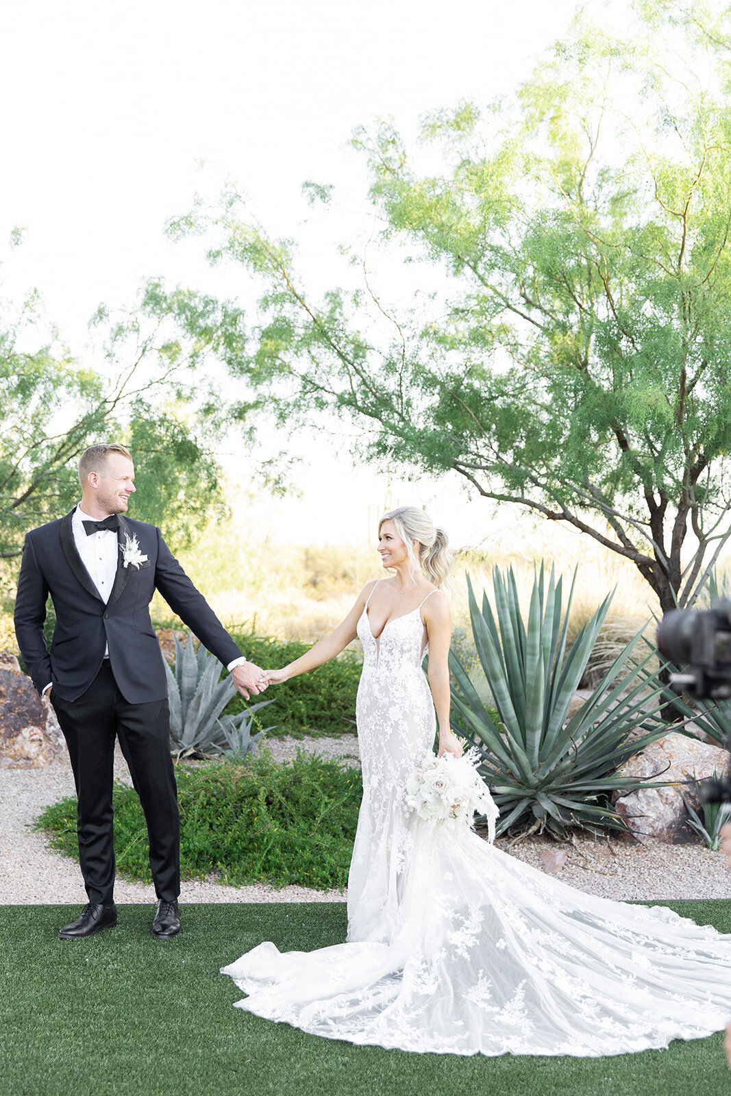 Karlie Colleen Photography - Ashley & Grant Wedding - The Paseo - Phoenix Arizona-711