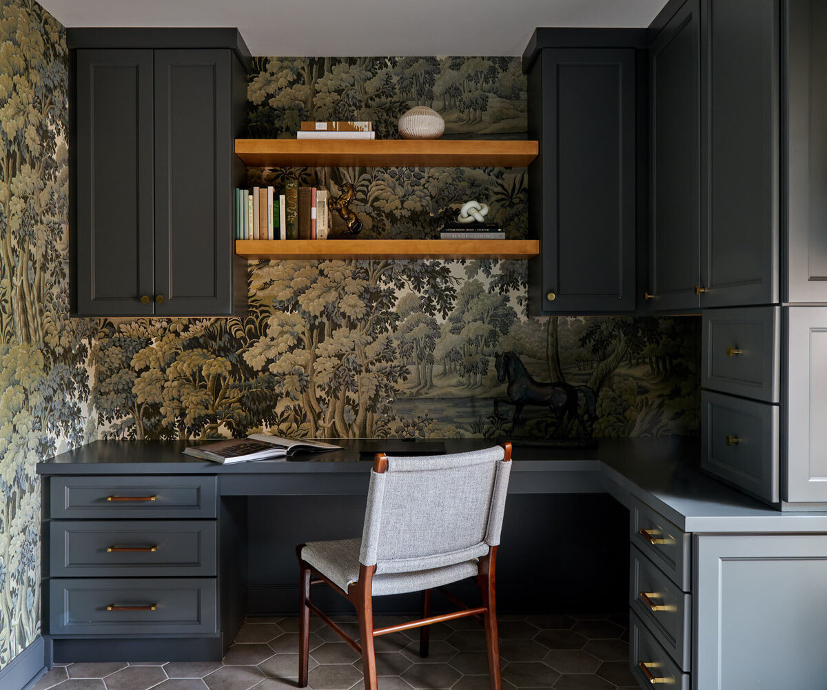 6 Utility-Interiors-St. Charles-Illinois-Redcliffe House Mudroom 3
