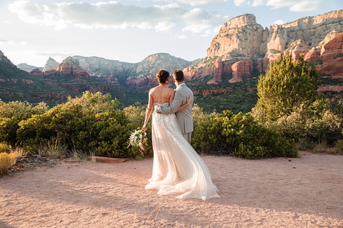 Rachels_Knoll_Sedona_Arizona_Danielle_Holman_Wedding_Photography_0014