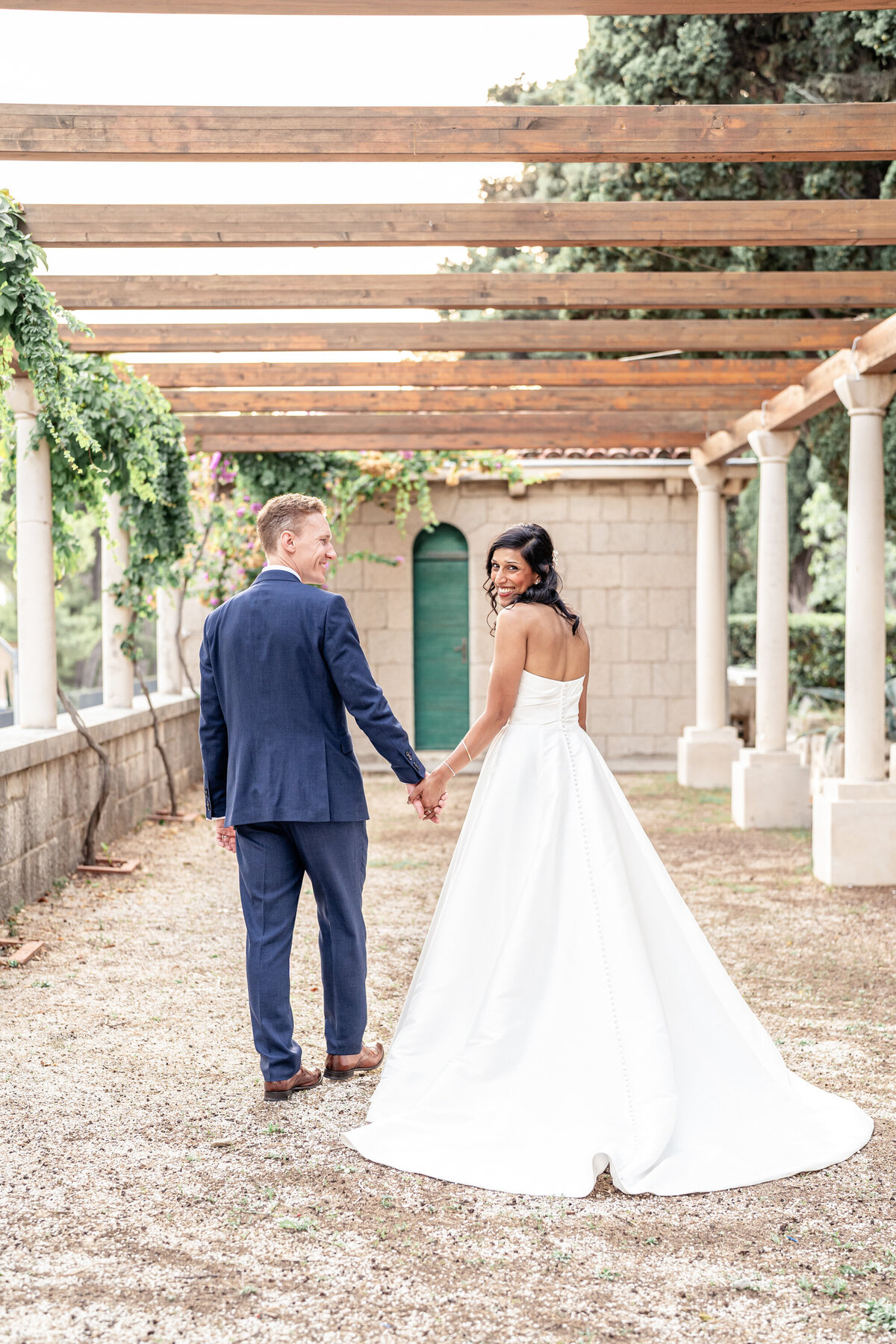 Croatia-wedding-Mestrovic-Gallery-Split-Victoria-Amrose-Photography (110)