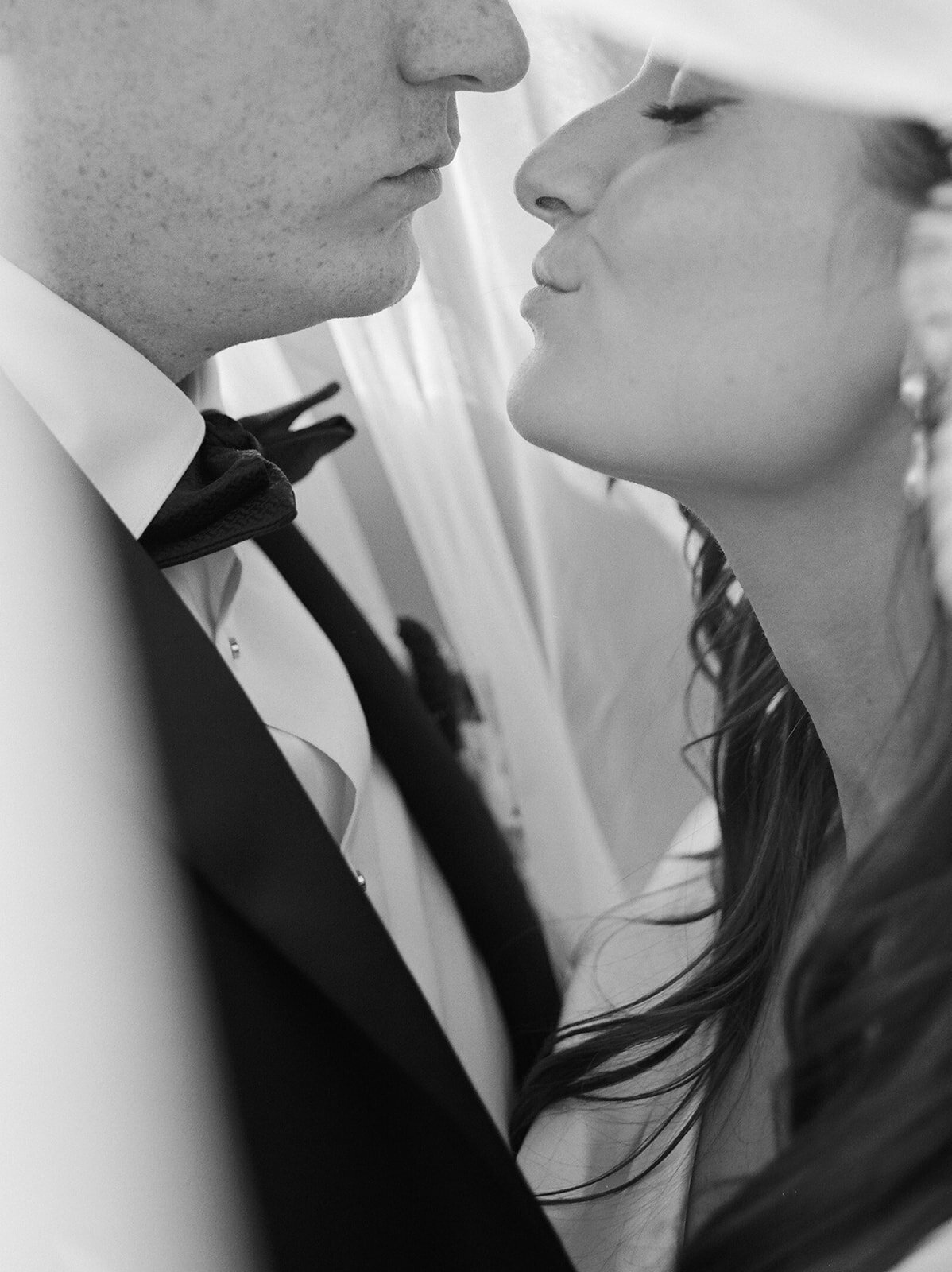 Shinola_Detroit_Wedding_Photographer-379