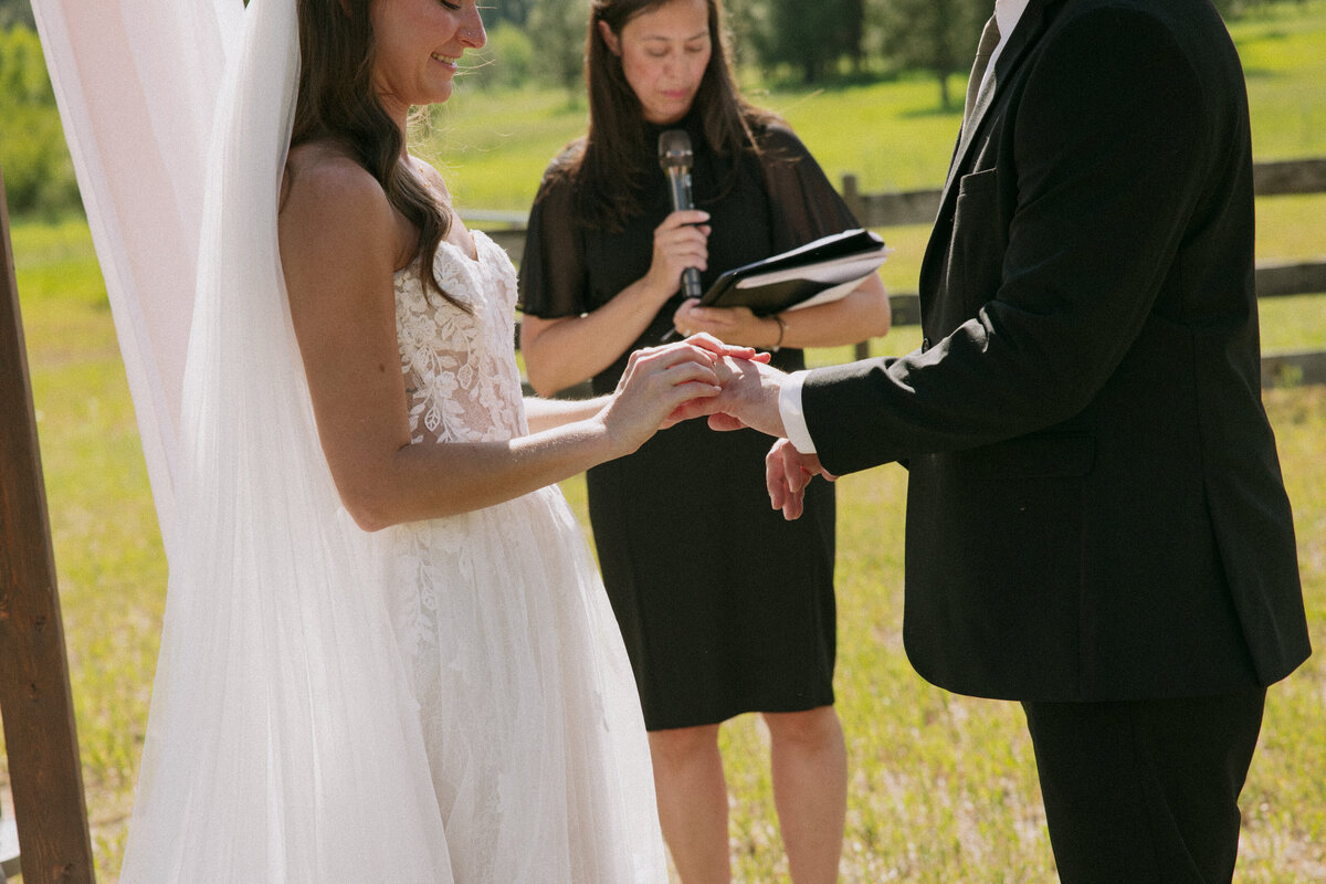 jennifer-marcilliat-idaho-wedding-photographer---102
