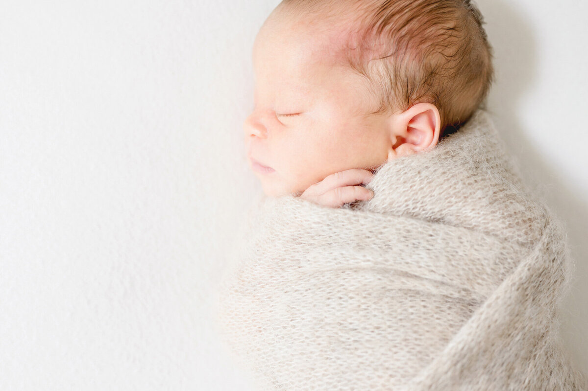 Studio-Newborn-Session-19