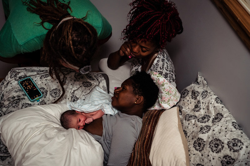 home-birth-photography-A-85