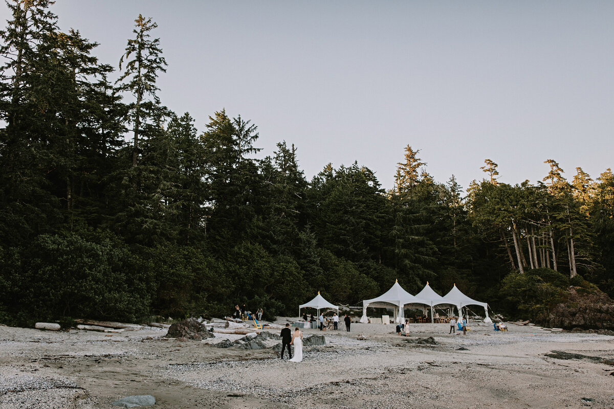 The-Godards-Wickaninnish-Inn-Wedding-Tofino-1