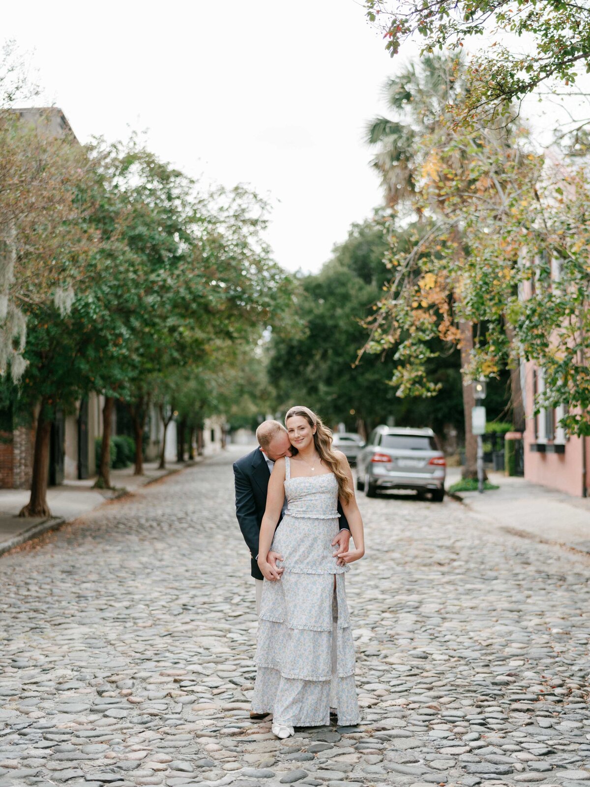 downtown-charleston-engagement-session-meg-andrew-030