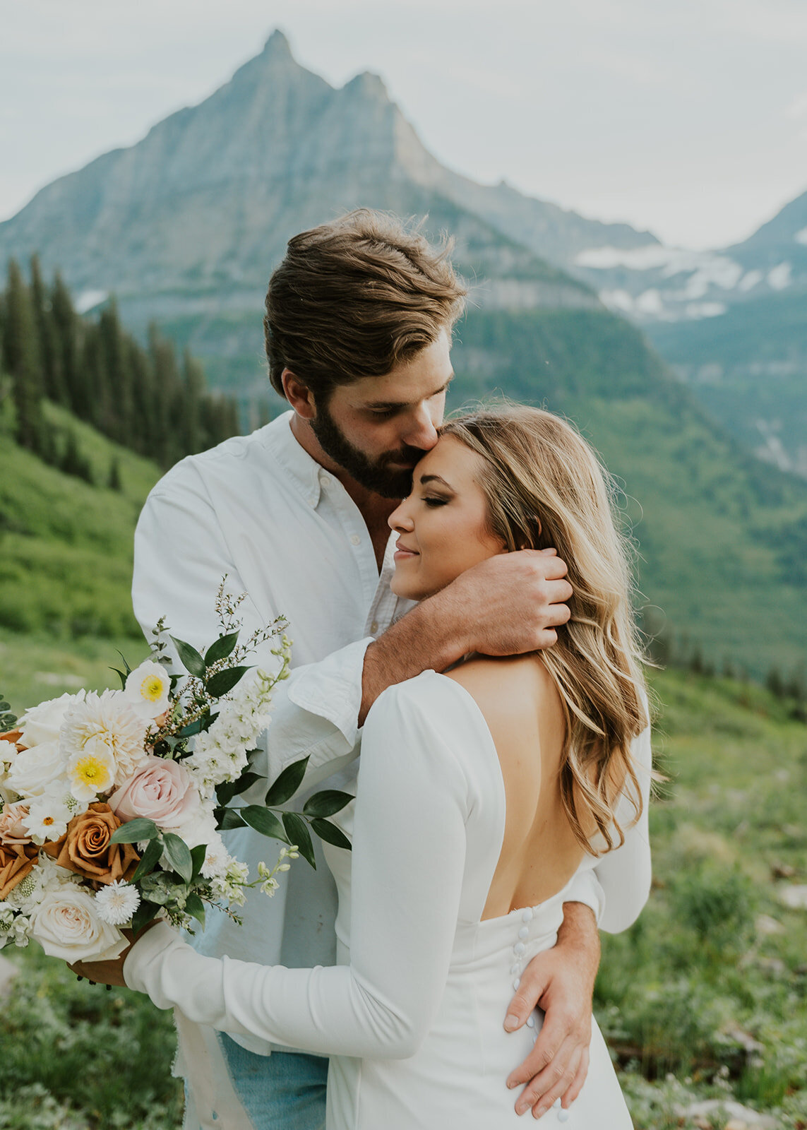 presley-gray-glacier-national-park-elegant-elopement-1467