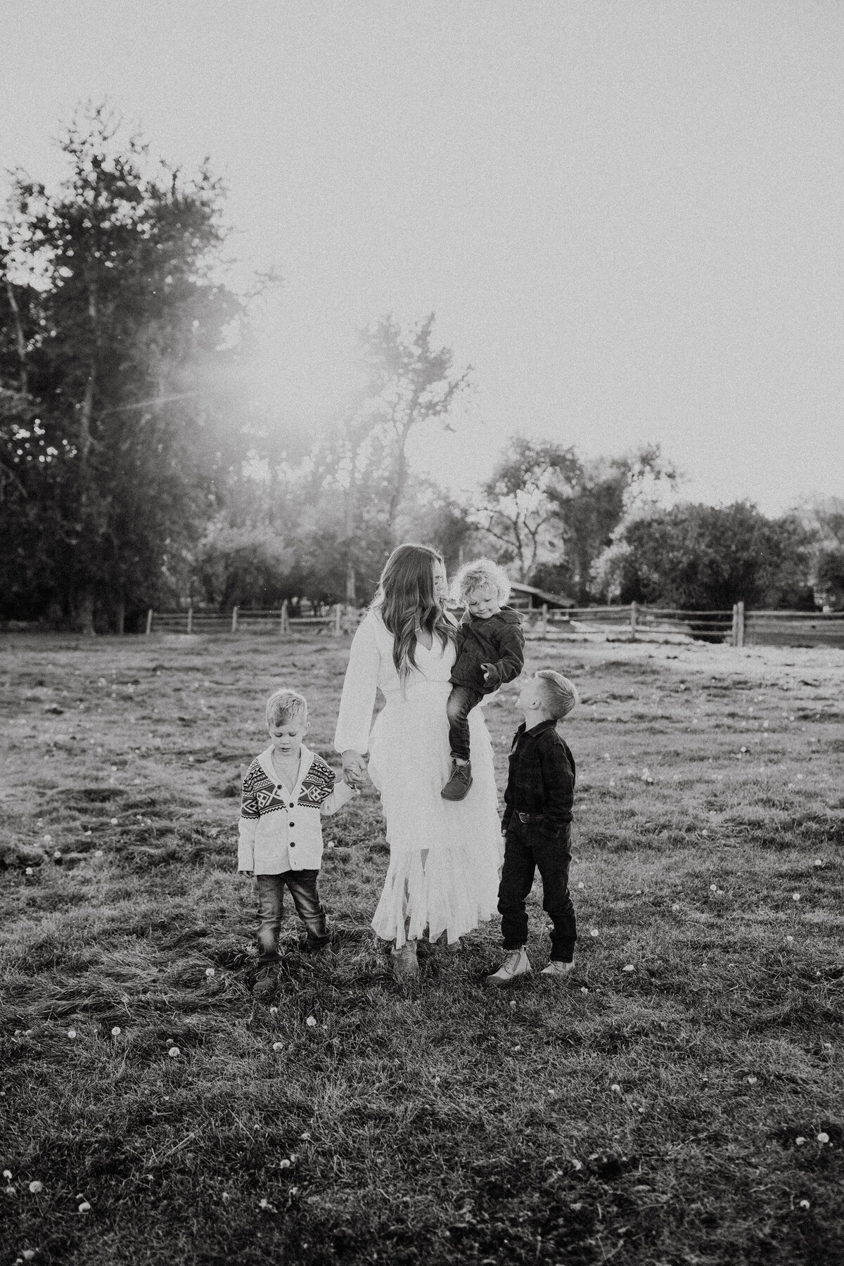 family-ranch-outdoor-photo-session-montana-20