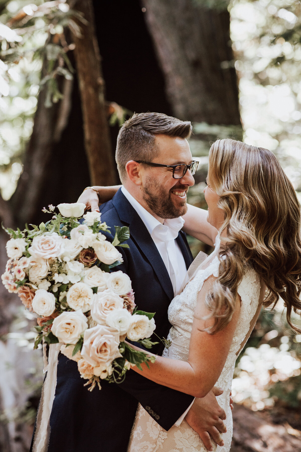 THEDELAURAS_VENTANA_BIGSUR_ELOPEMENT_CARRISA_EVAN_0189