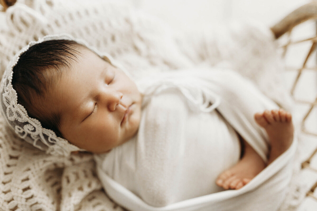 01  finals Baby Gabriela -  studio newborn photogrqapher--18 copy