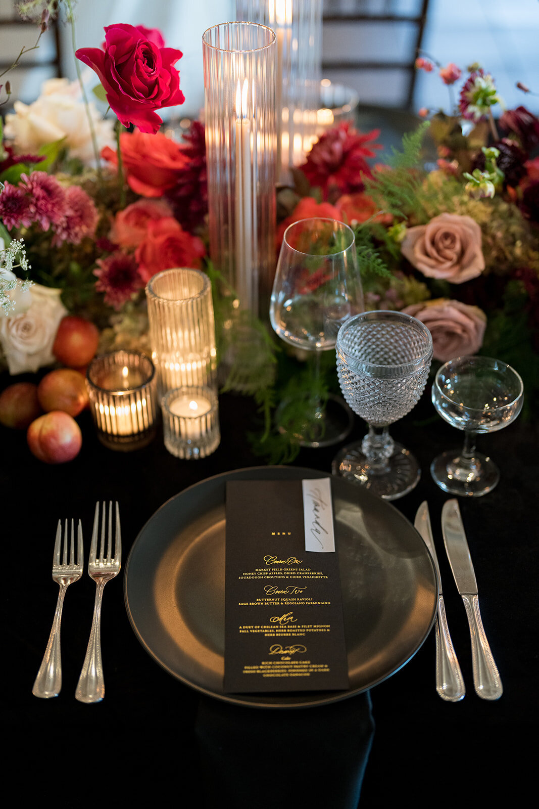 pink-and-black-luxury-fall-wedding-at-woodway-country-club-ct