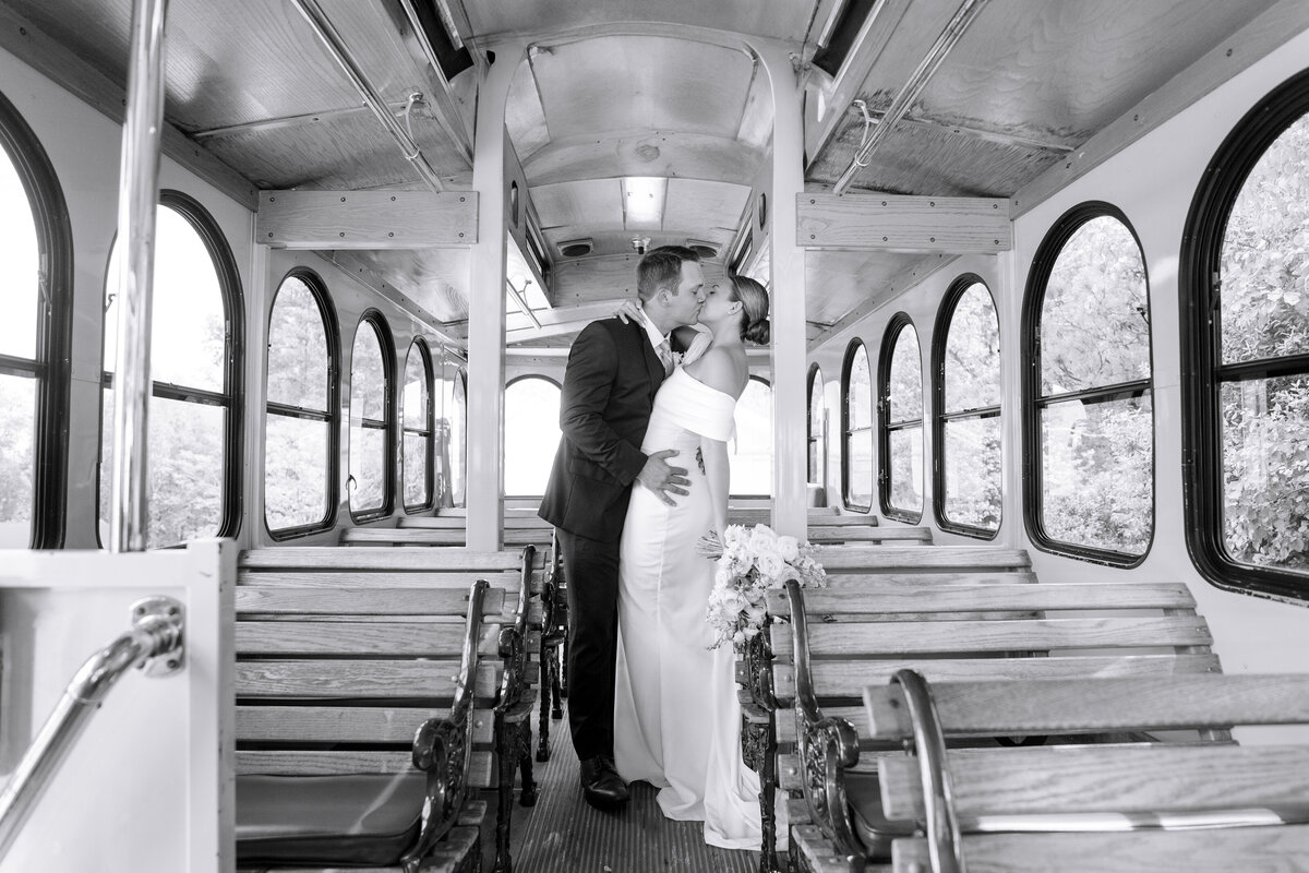 AuroraPhotography_EmmaDylan_KouryFarmsWedding-27