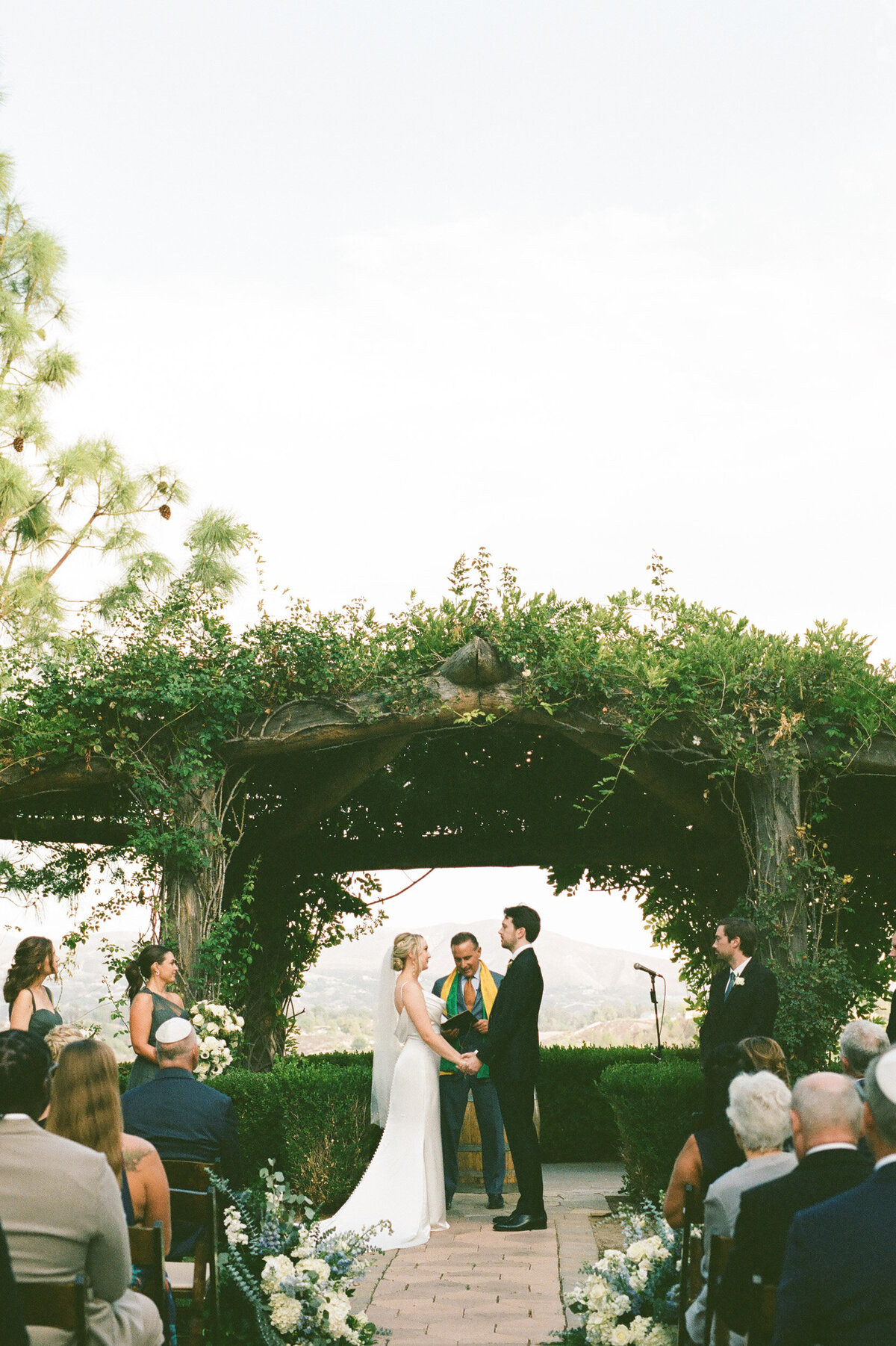 35mm Film Wedding Photography-096-384970030015