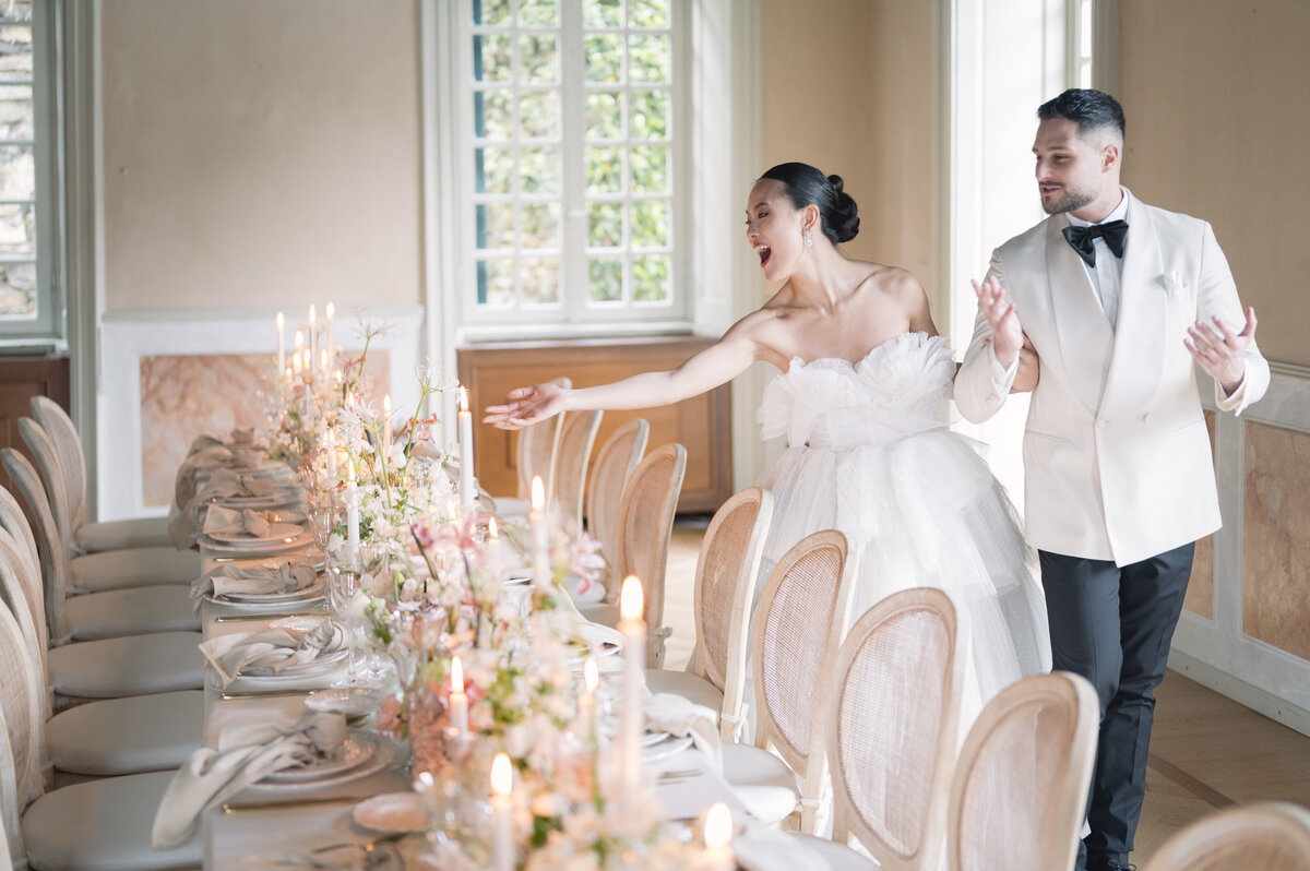 Dimos Bablis Studio Luxury Wedding Photographers Greece and Italy Santorini Wedding Villa Cipressi pastel  _037
