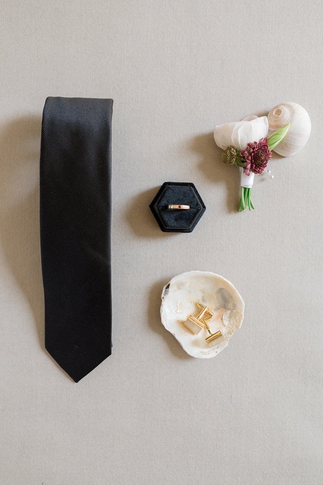 Wedding_Chanler Cliff Walk_Newport Mansions_RI__363B3A1232©HilaryBlock