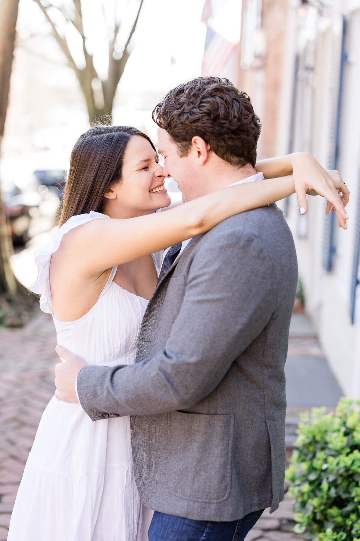 ENGAGEMENT-PHOTOGRAPHY-old-town-alexandria-curlyle-house-wilkes-tunnel-159