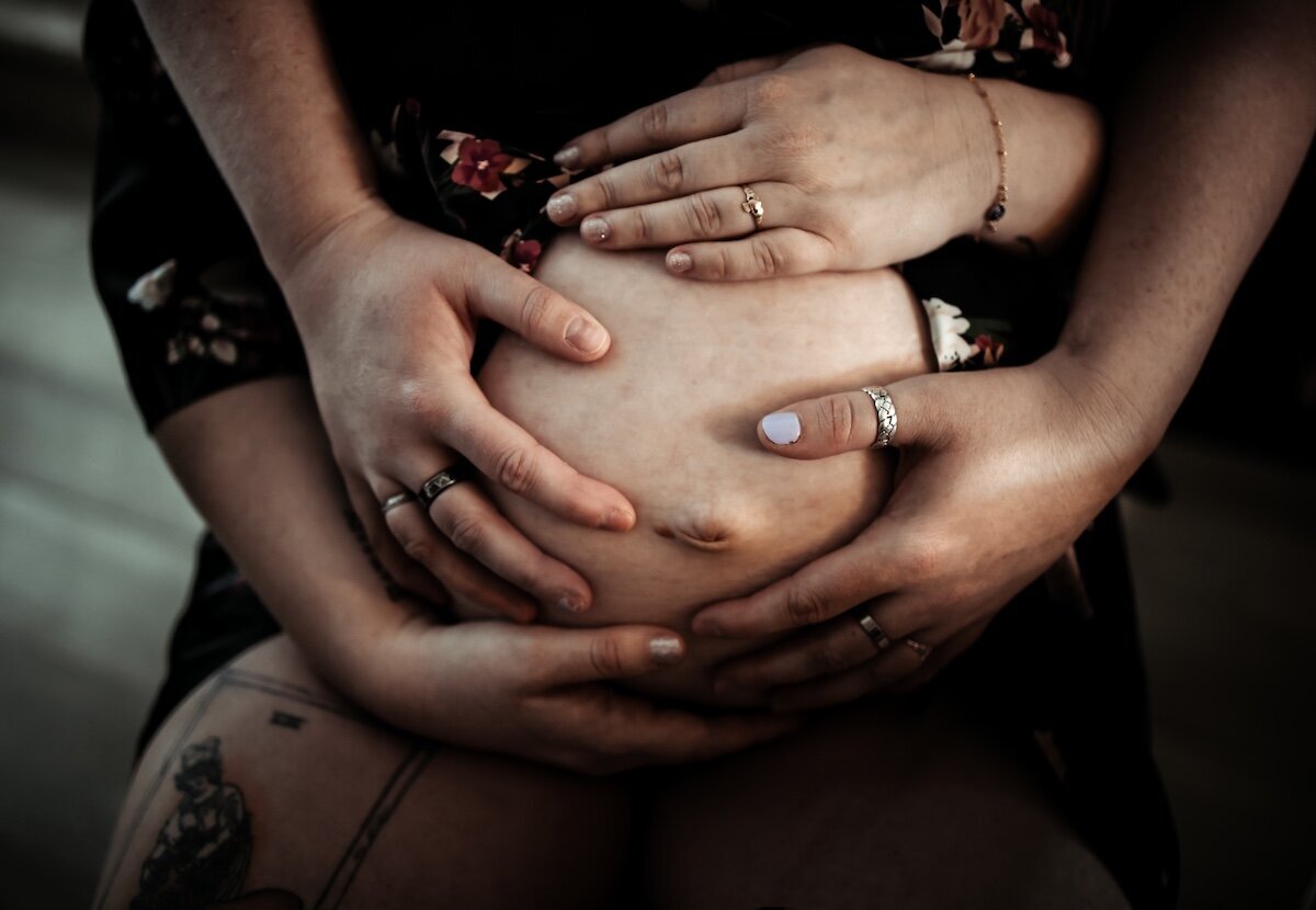 maternity-pictures-edmonton-93
