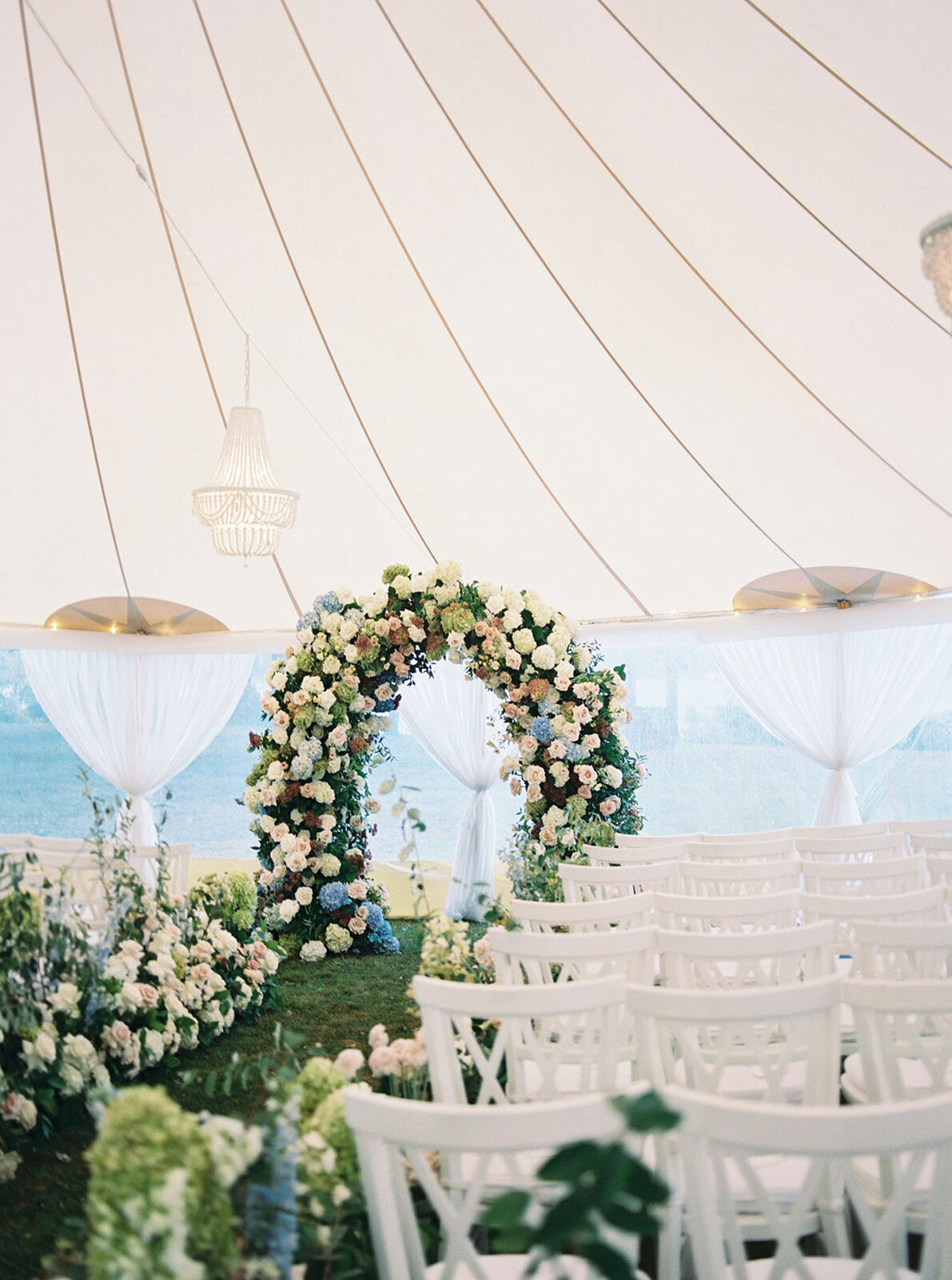 Kate_Murtaugh_Events_Cape_Cod_tented_wedding_ceremony_arch_2