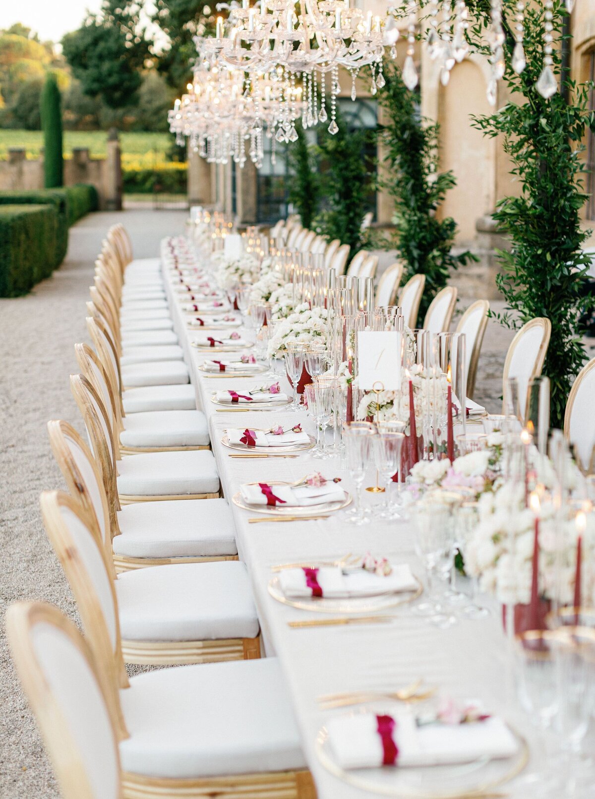 Long-table-design-linen-chairs