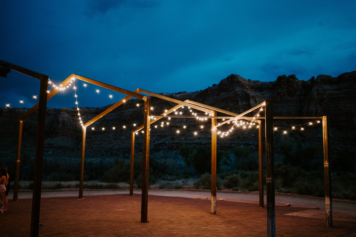 red-earth-moab-utah-wedding3711