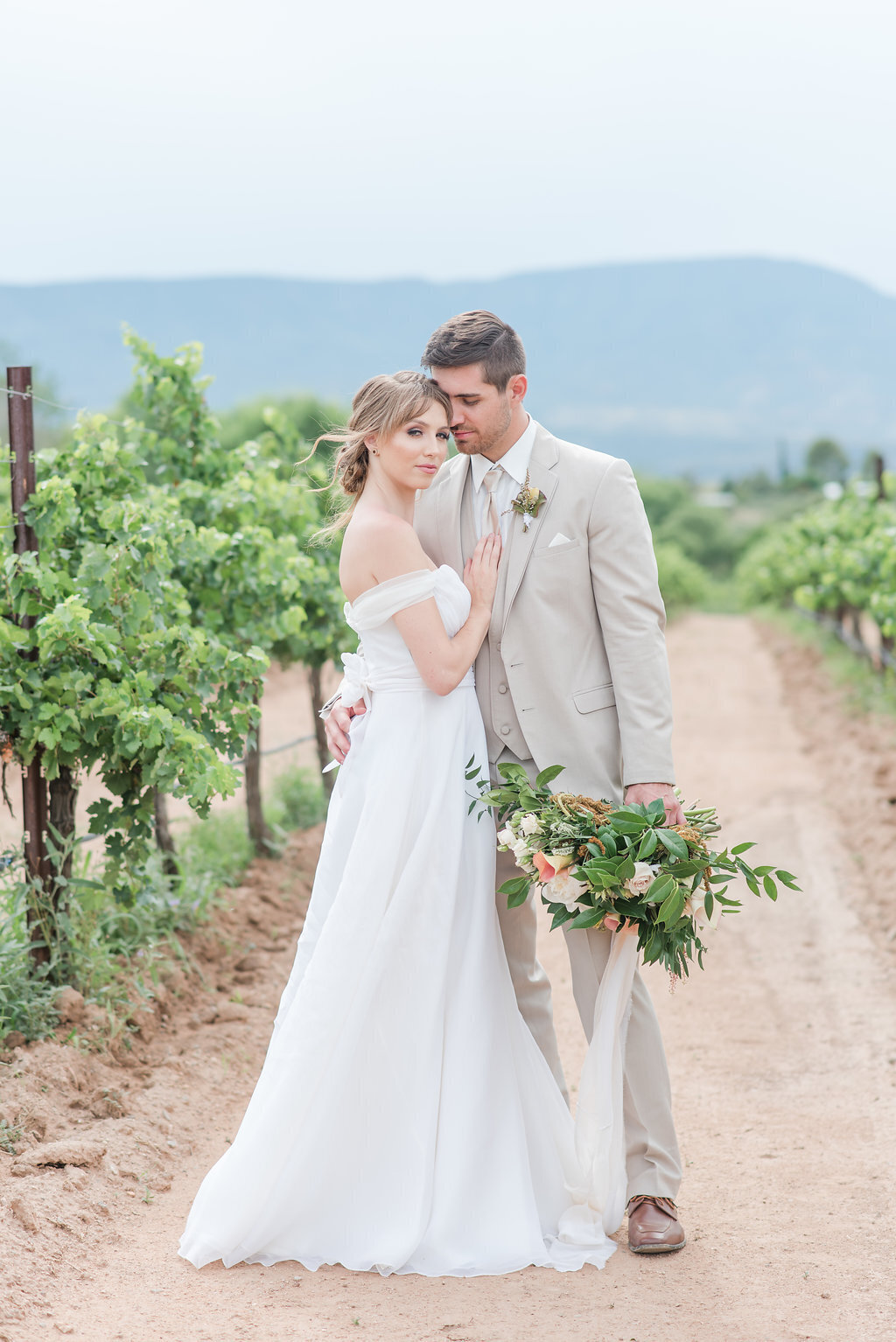 Alcantara Southwestern Weddings Bride and GroomJadeMinPhotography-6625