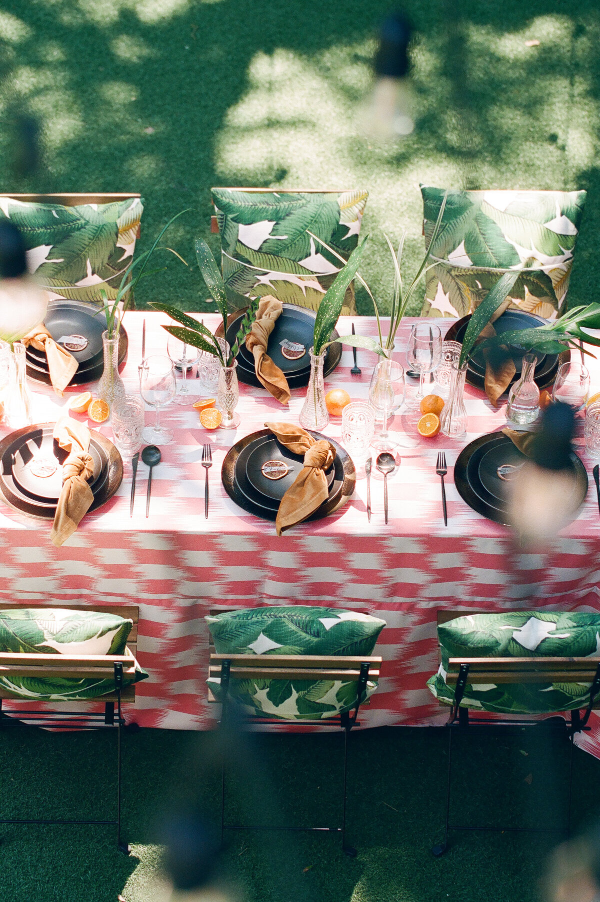 Same Table looking fire.