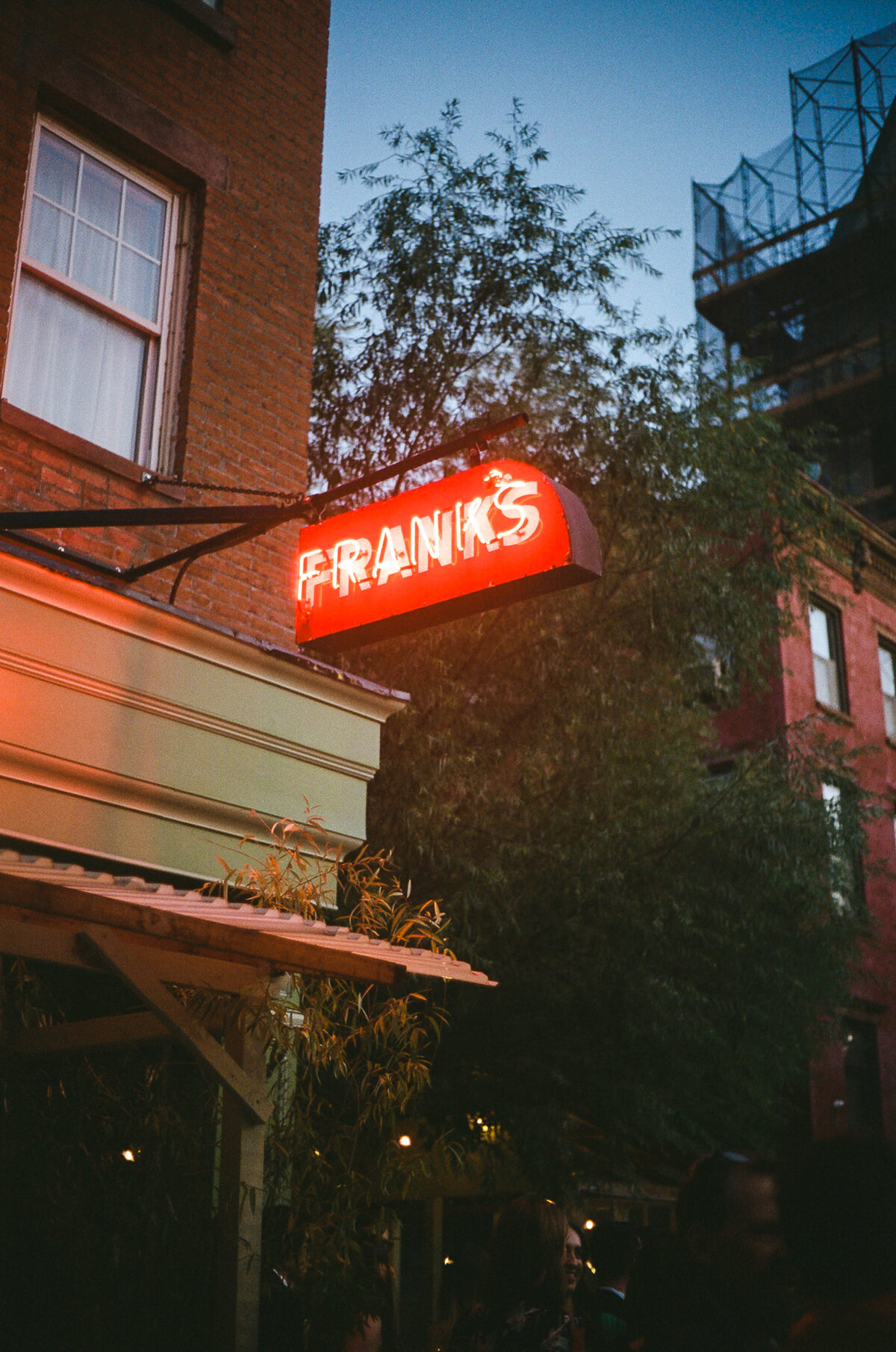 franks-wine-bar-brooklyn-wedding-madeleine-elliott-091
