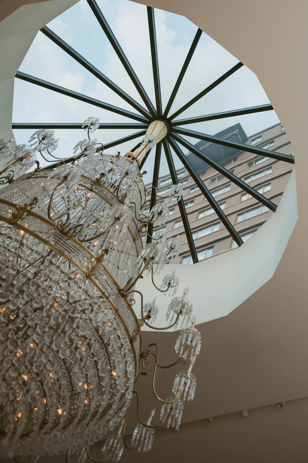 Wedding_Cincinnati_Ohio_Taft Musuem_May2024_Claire_Keathley_Photography-719 3