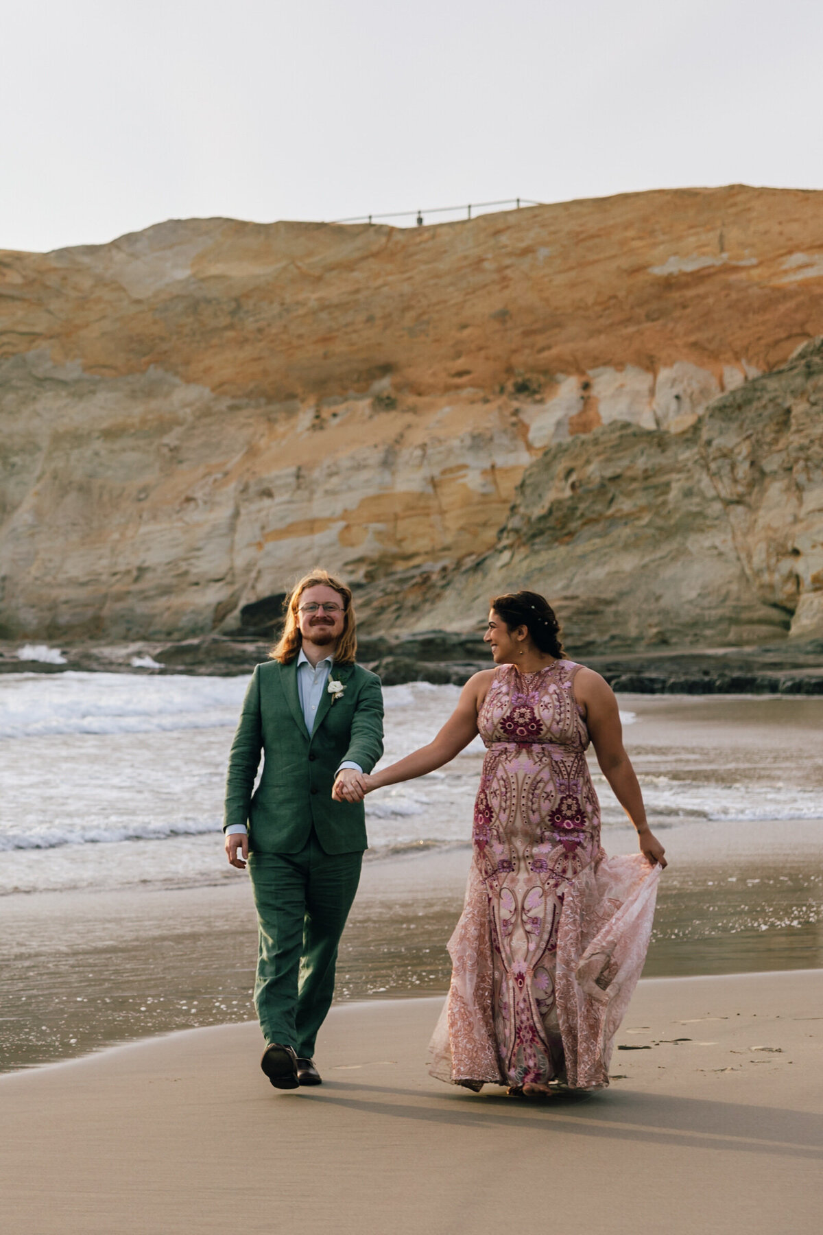 Cape-Kiwanda-Oregon-Elopement-1