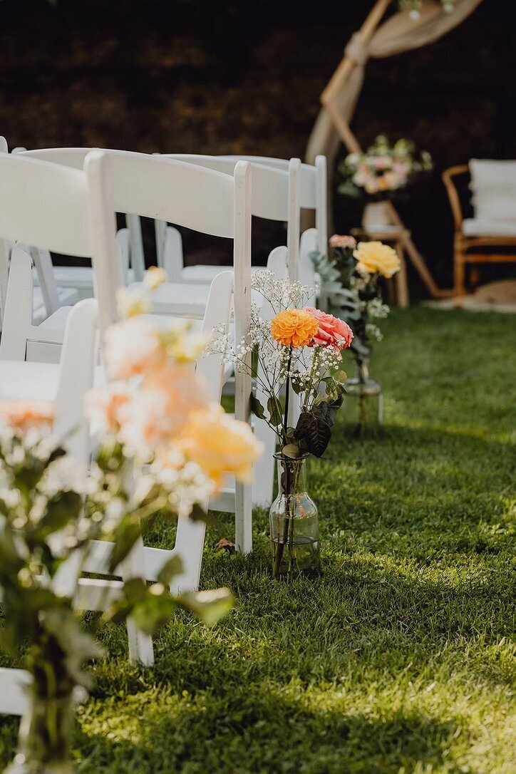 17CC27AE-84C4-4828-B521-FED300AE3438_1_105_c