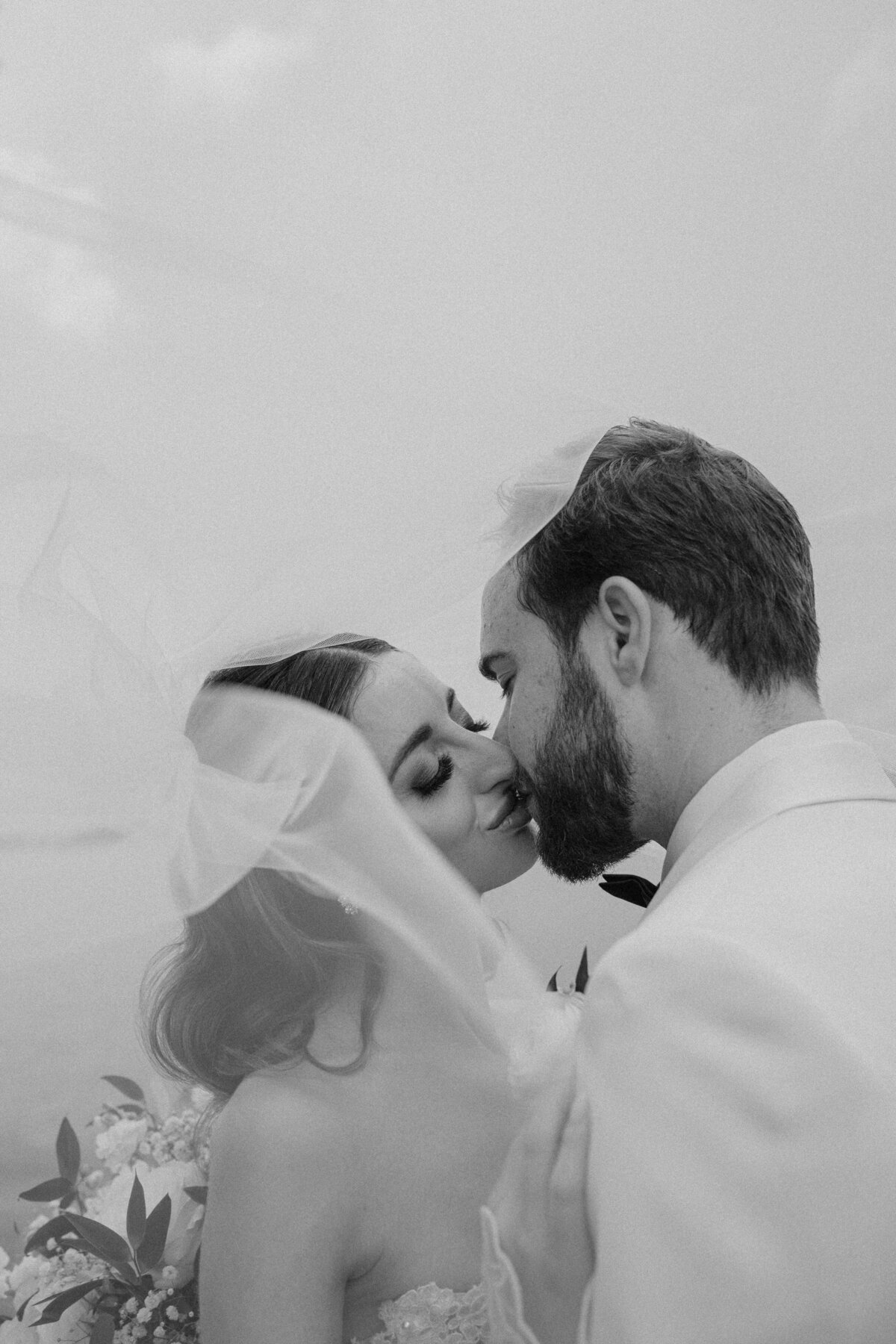Grace & Ardor Co. East Coast Wedding Engagement Photography Pennsylvania New York City New Jersey Timeless Bold Art Direction Editorial Erin McGeever St Michaels Maryland Kirkland Manor-30
