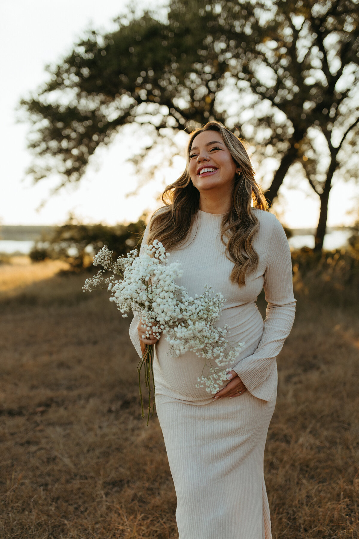 J'Nessa Albrecht Photography - Golden Hour Maternity (9)