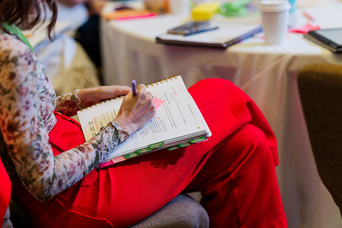 The-Salesgirls-Sales-Training-Sales-Coaching-for-Women-Sales-Mastery-Live-2025-48