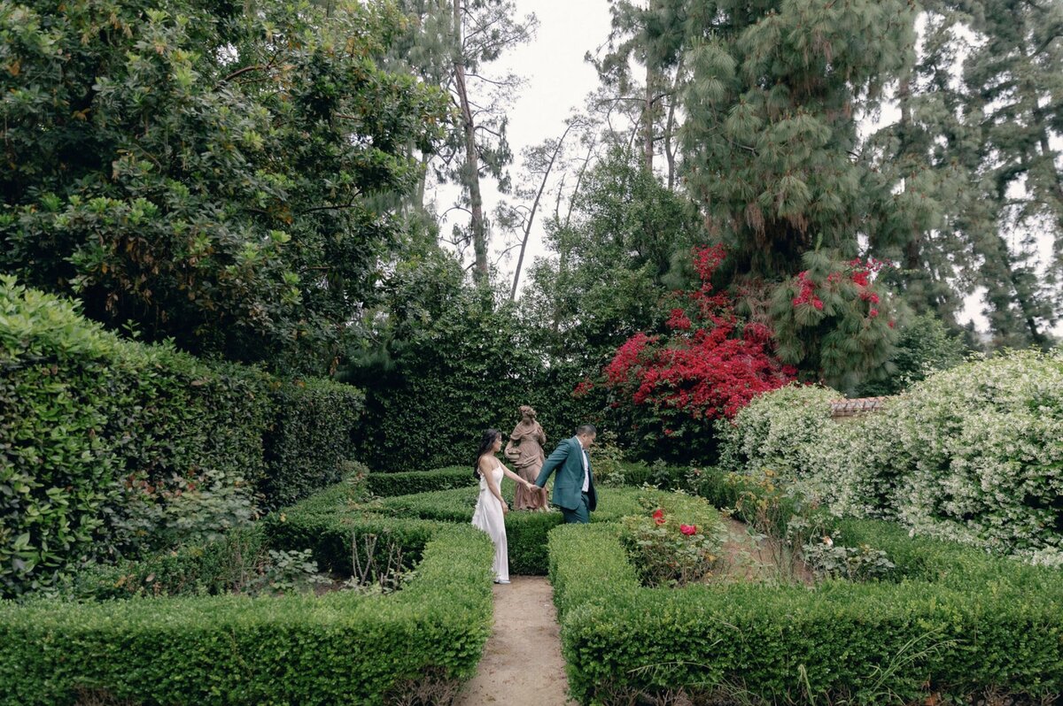 Faye-Fern-Creative-Jenn+Zack-Etienne-Estate-Wedding-01