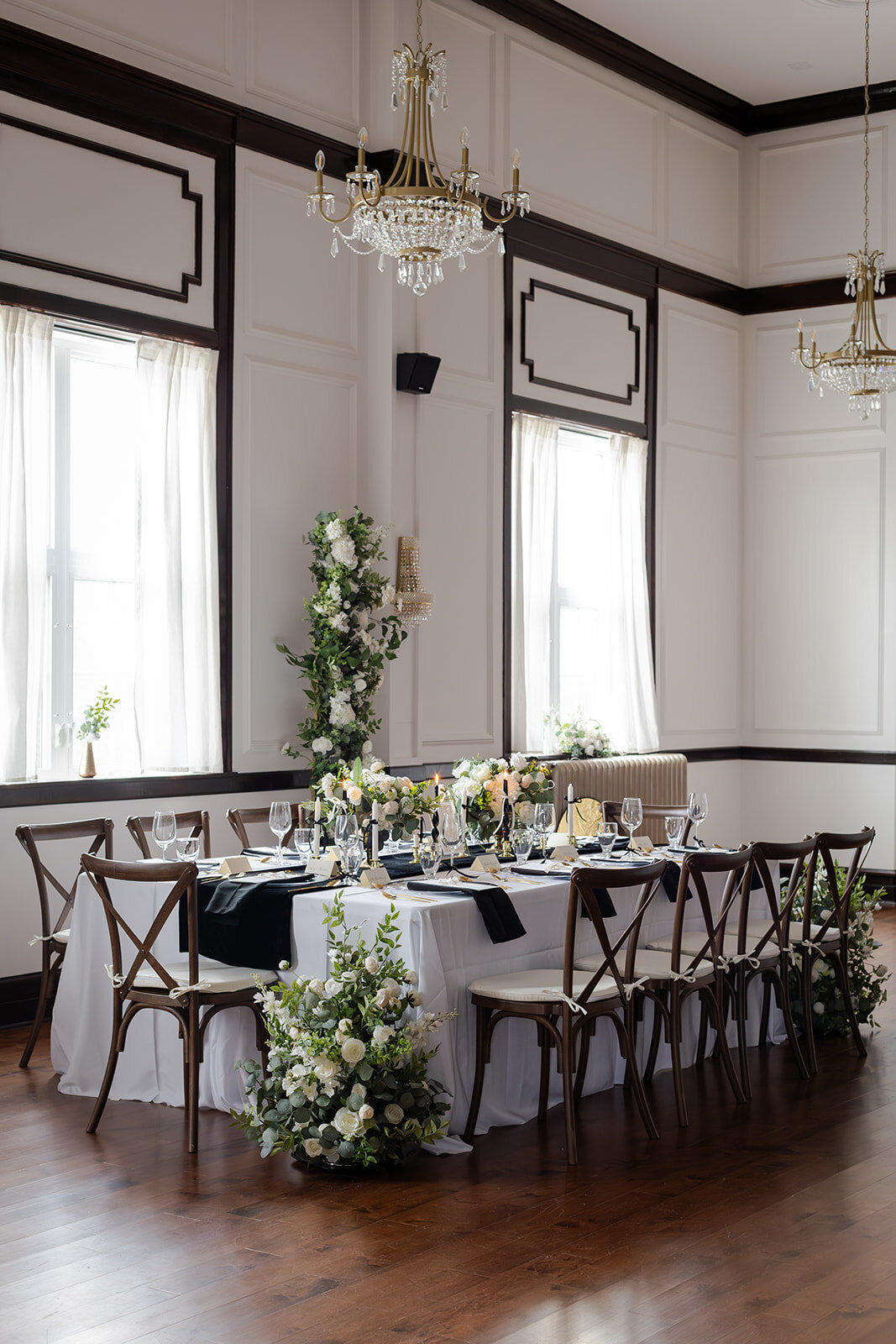 gilded-courtroom-forevermore-wedding