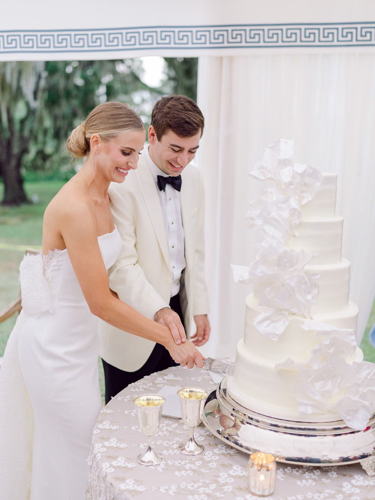 Charleston Wedding Photos - Top Charleston Wedding Photographer