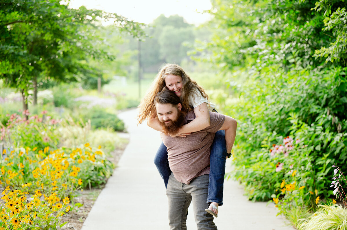 6340-Engagement Photography Nicole Hollenkamp St Cloud MN Central MN