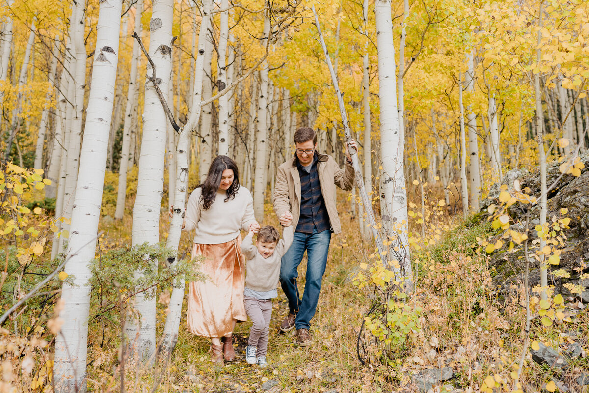 Sam-Murch-Photography-Ouray-Colorado-Fall-Family-Photography-34